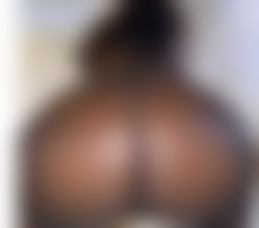 Escorts West London Hillingdon - Photos for young,curvy and elegant babe for your pleasure